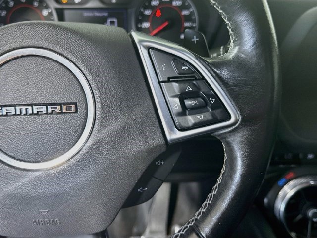 Used 2020 Chevrolet Camaro LT RWD image 14