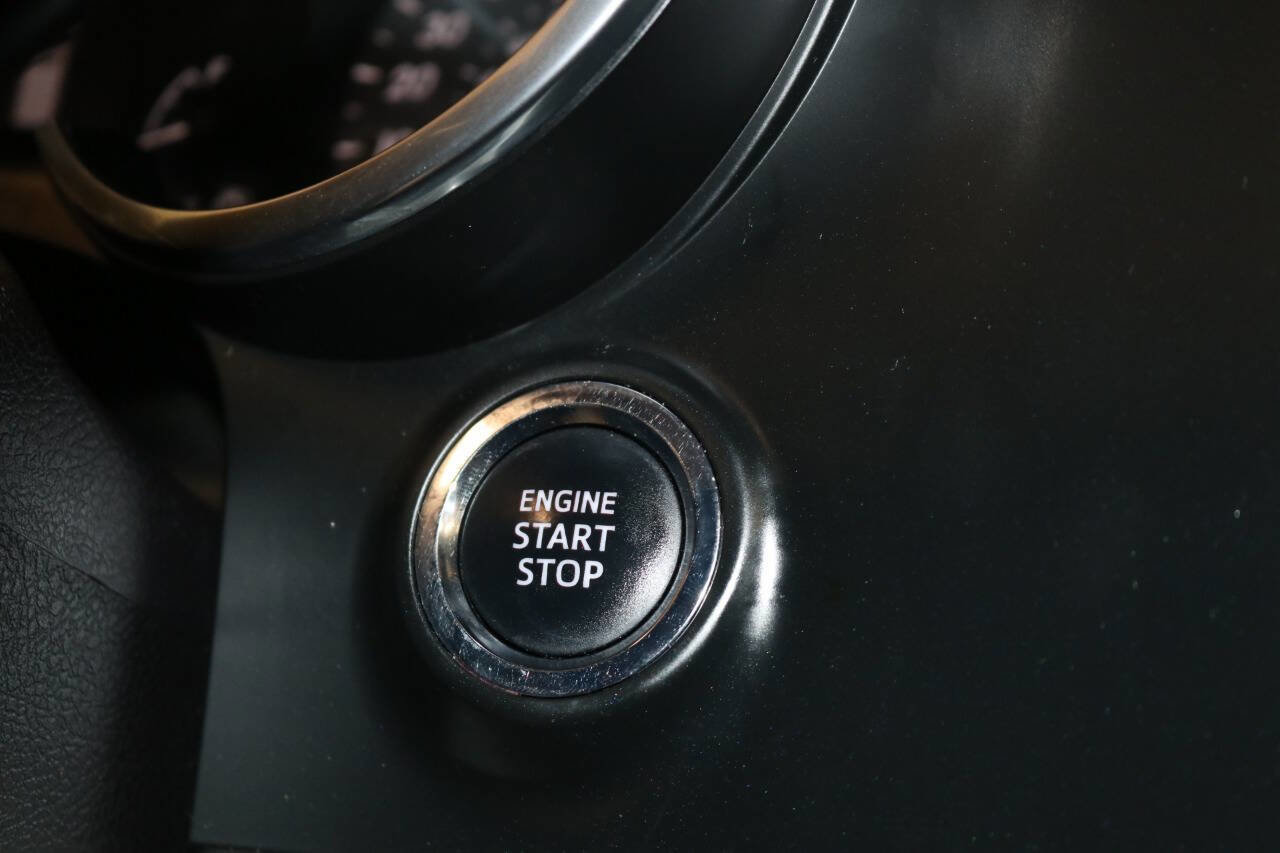 Used 2020 Toyota Sequoia Platinum image 52