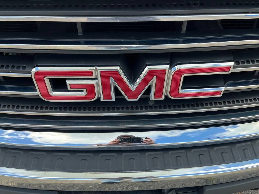 Used 2017 GMC Sierra 2500 SLE AWD/4WD image 32