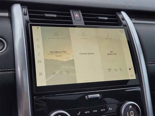 New 2024 Land Rover Discovery Metropolitan Edition AWD/4WD image 29