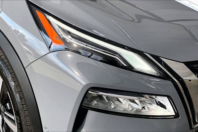 Certified 2023 Nissan Rogue Platinum w/ Platinum Premium Package FWD image 28