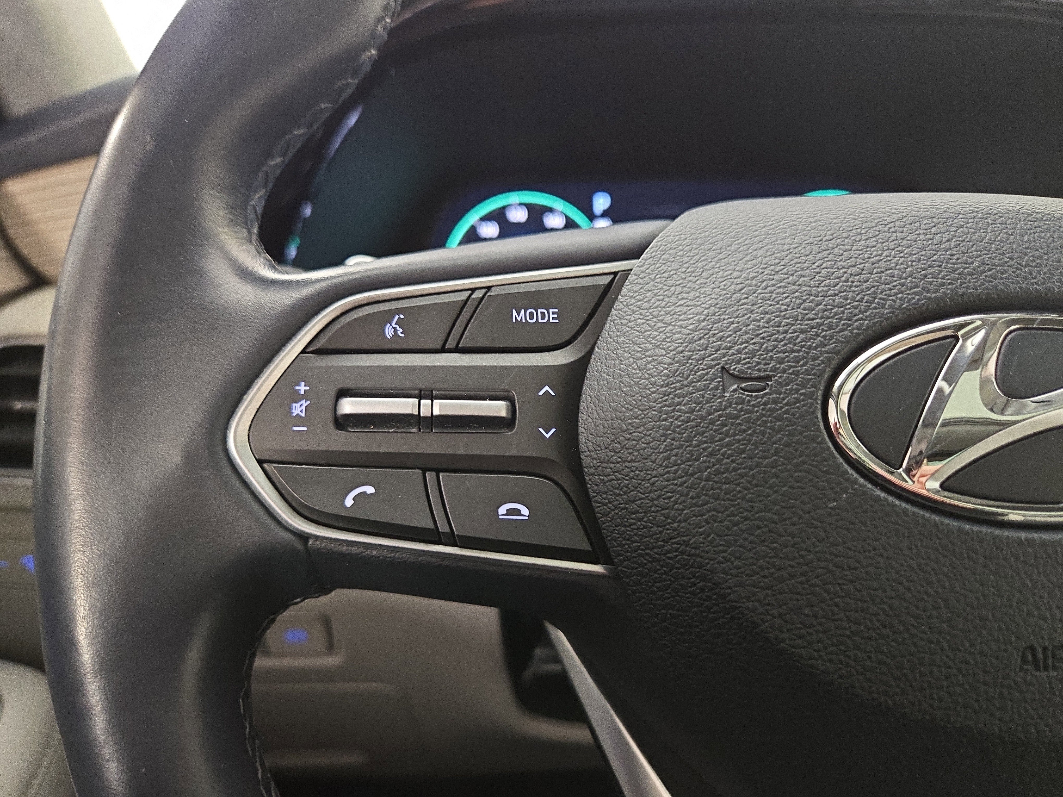 Used 2022 Hyundai Palisade Limited image 16