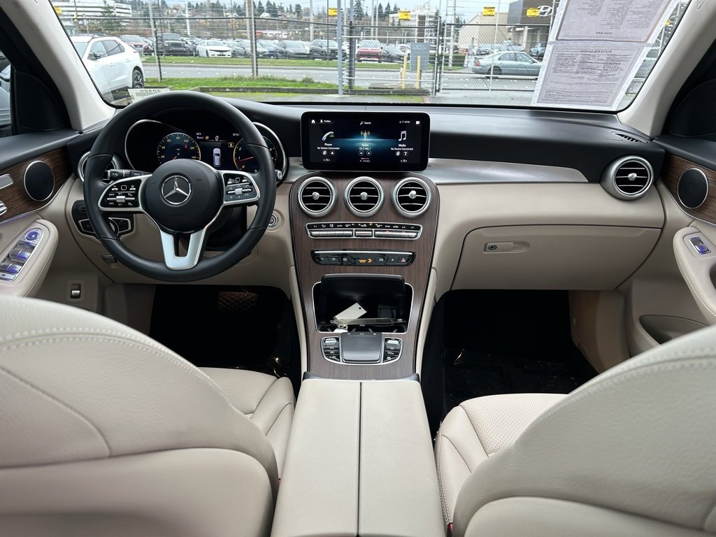 Used 2022 Mercedes-Benz GLC 300 GLC 300 image 17