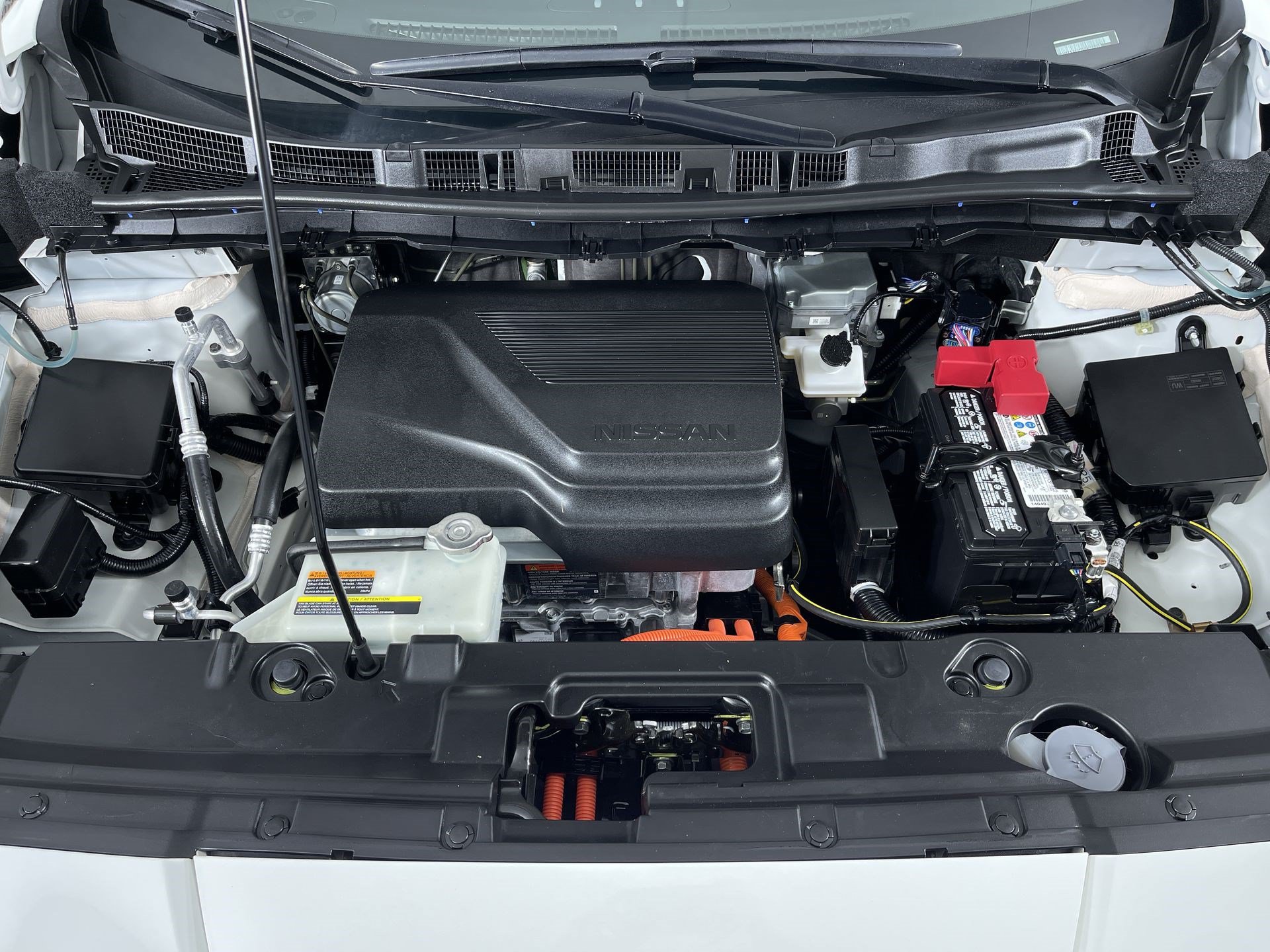 Certified 2025 Nissan Leaf S FWD image 25