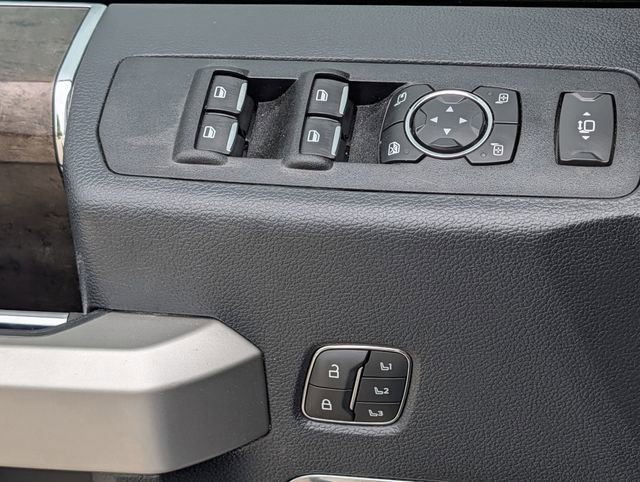 Used 2022 Ford F250 Lariat w/ Tremor Off-Road Package image 22