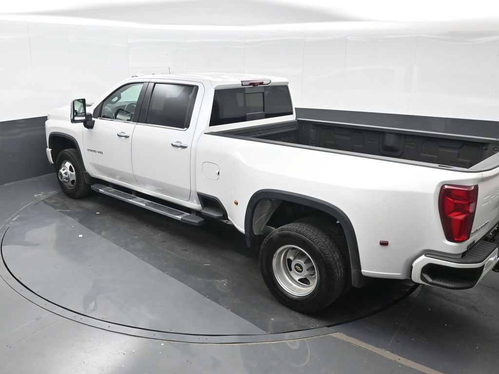 Used 2023 Chevrolet Silverado 3500 High Country image 25