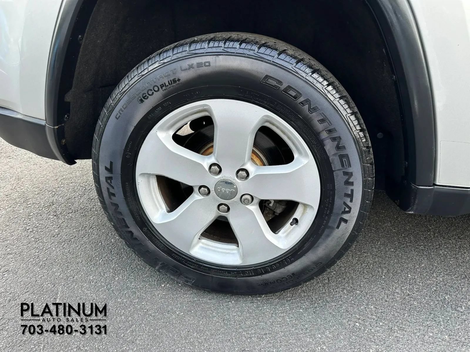 Used 2012 Jeep Grand Cherokee Laredo AWD/4WD image 20