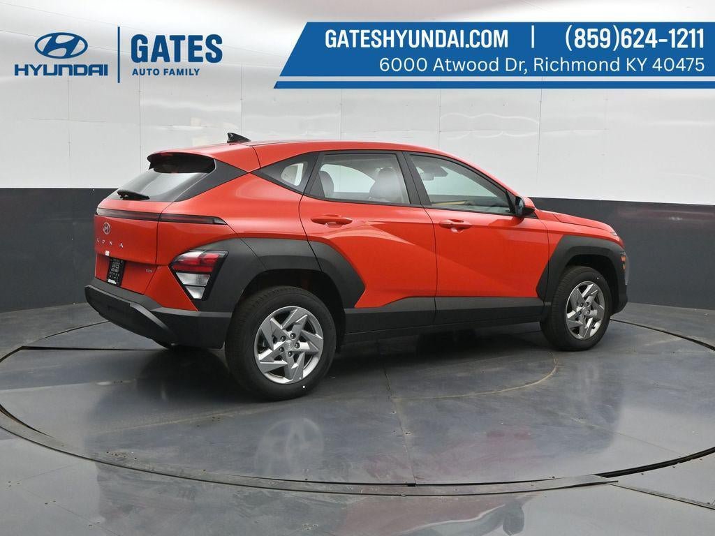 New 2026 Hyundai Kona SE AWD/4WD image 2
