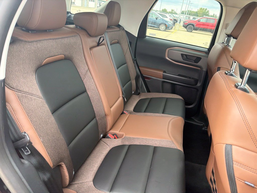 Used 2026 Ford Bronco Sport Outer Banks AWD/4WD image 12