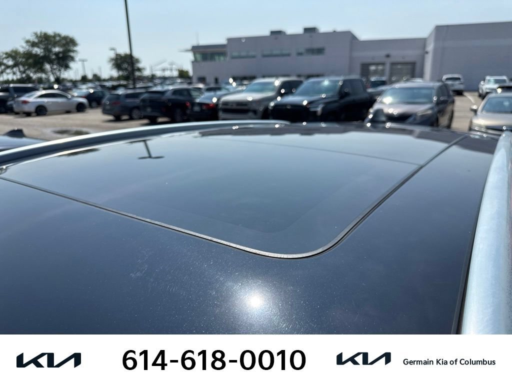 Used 2017 Lincoln MKC Reserve FWD image 7