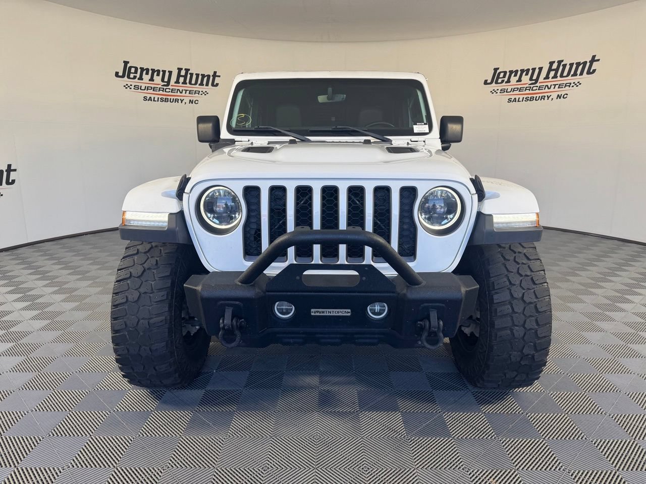 Used 2023 Jeep Gladiator Rubicon w/ LED Lighting Group AWD/4WD image 5