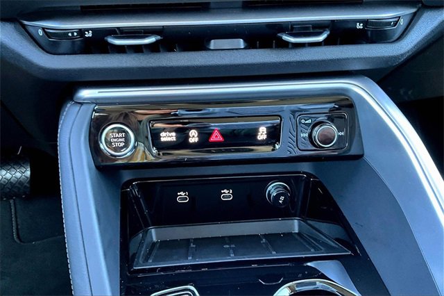 Used 2025 Audi Q5 Premium Plus w/ Premium Plus image 24