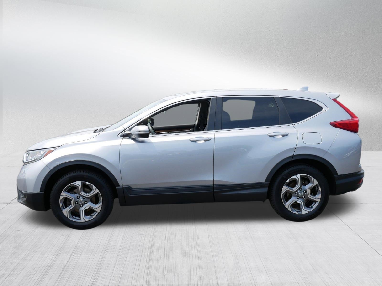 Used 2019 Honda CR-V EX image 4