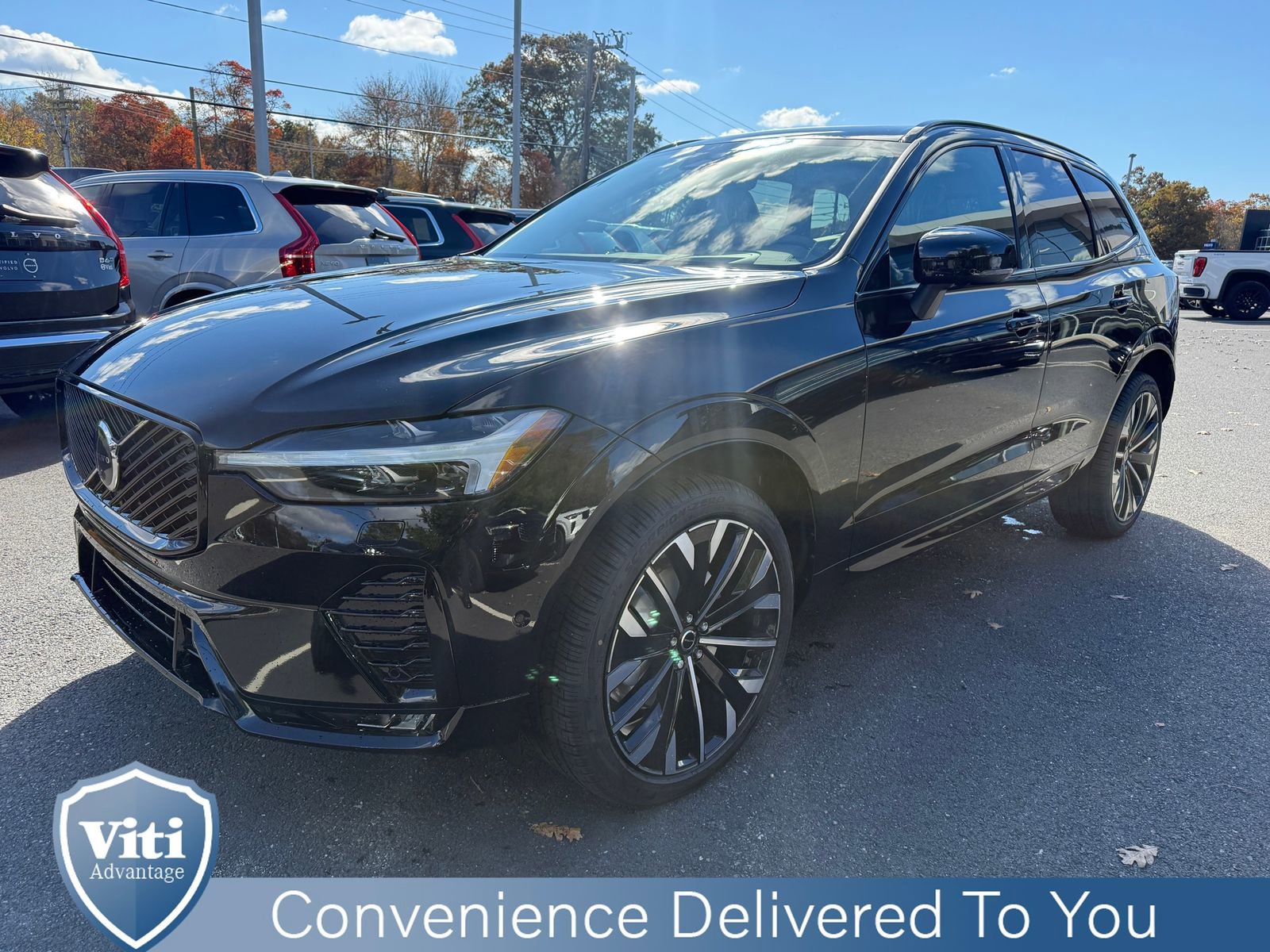 New 2026 Volvo XC60 B5 Ultra w/ Protection Package Premier image 4