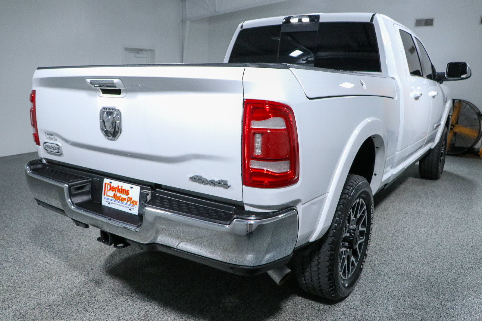 Used 2022 RAM 2500 Limited AWD/4WD image 7