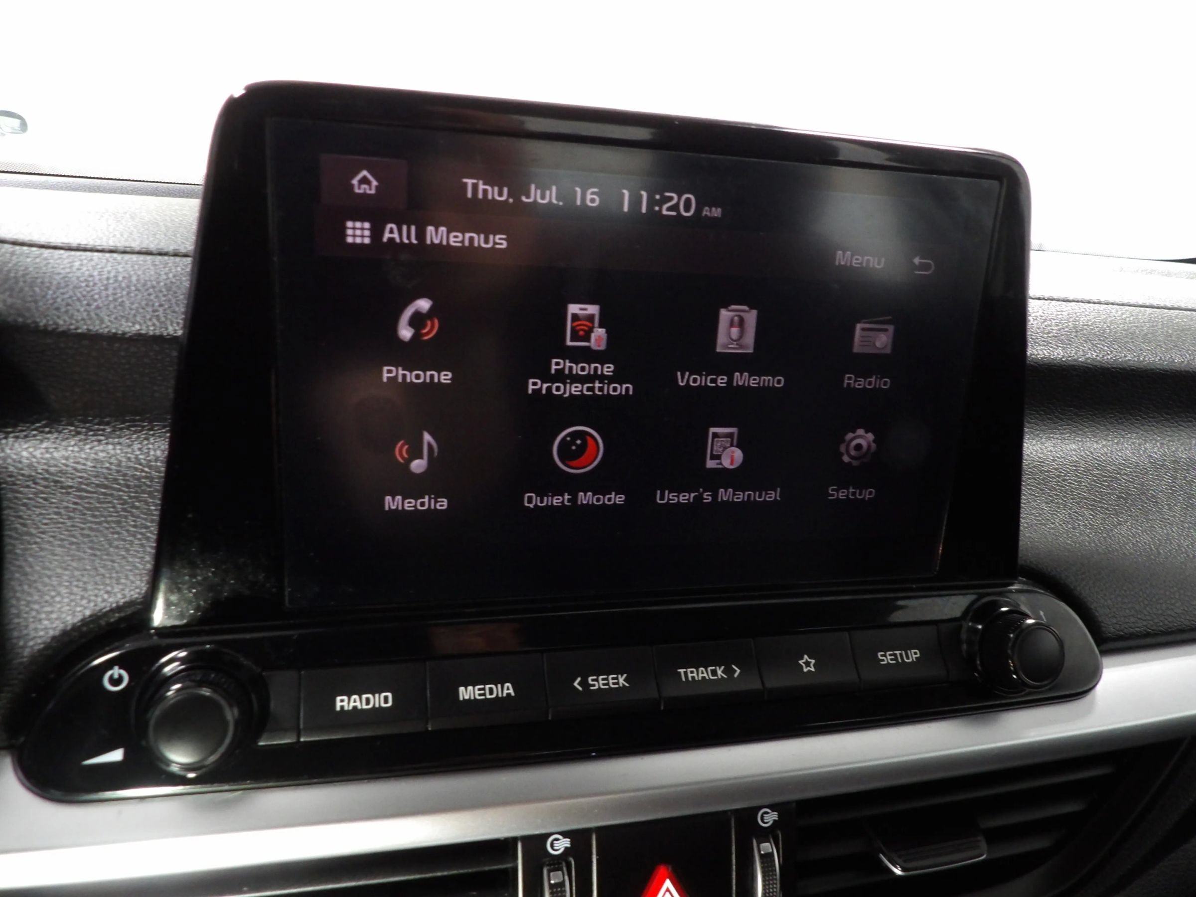 Used 2024 Kia Forte LXS FWD image 13