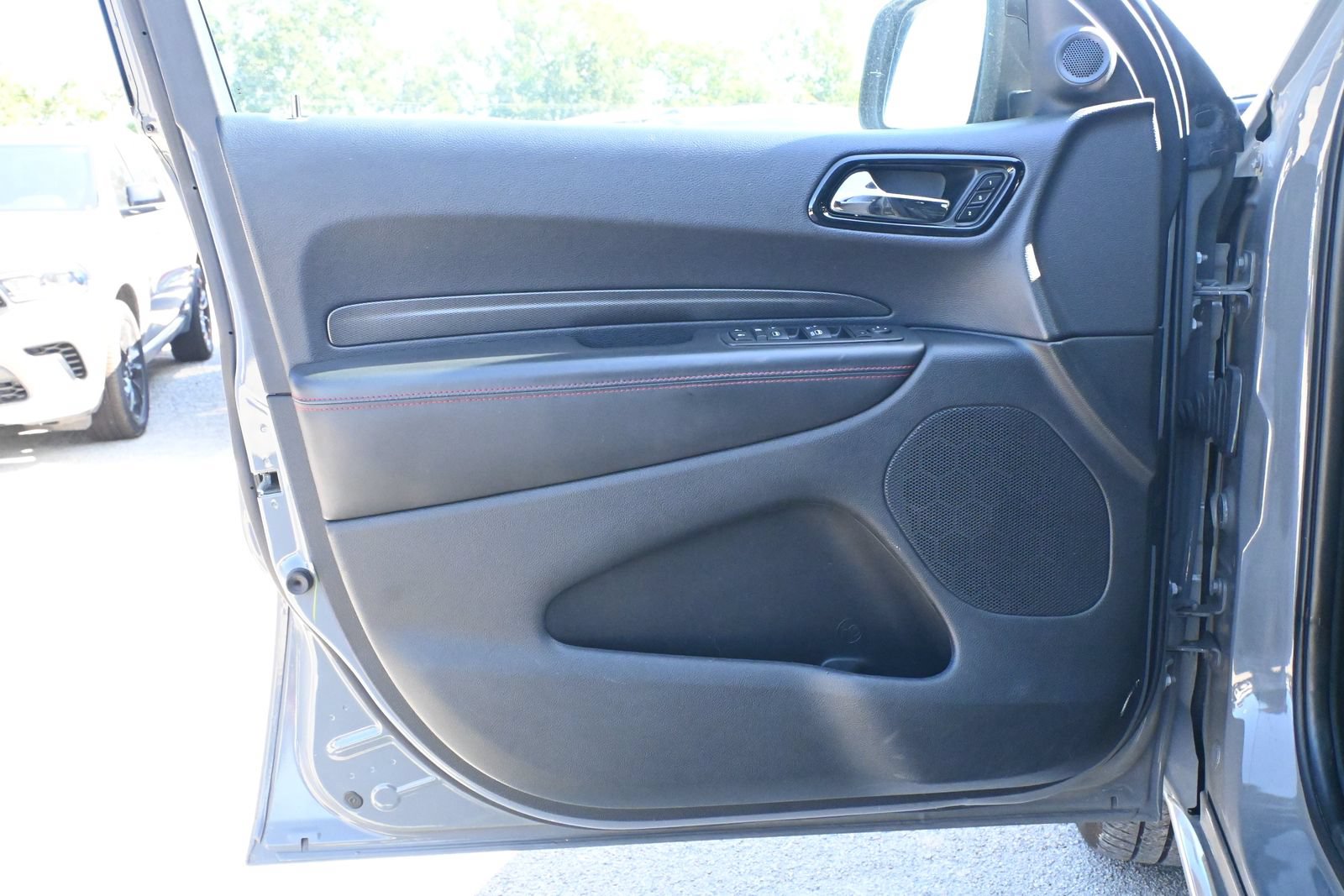 Used 2024 Dodge Durango GT AWD/4WD image 8