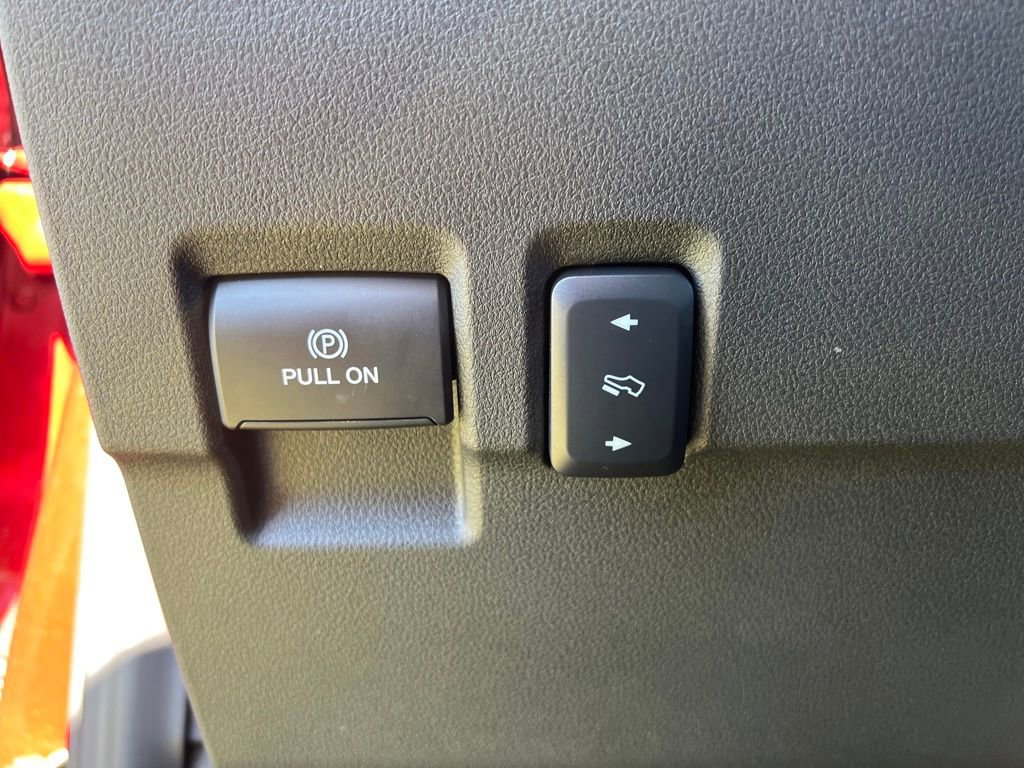 New 2026 Ford F250 Lariat w/ Chrome Package image 15