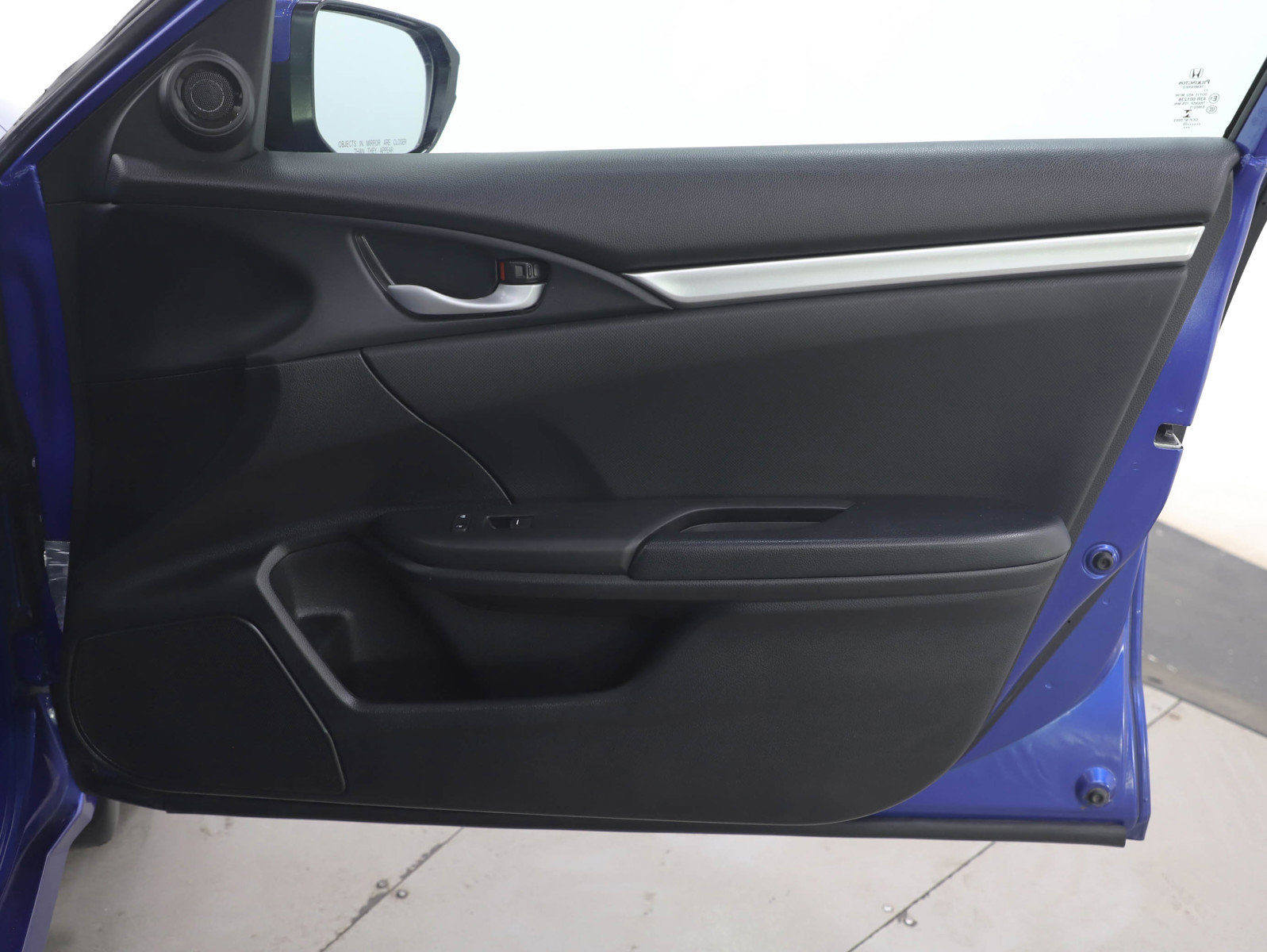 Used 2020 Honda Civic Sport image 9