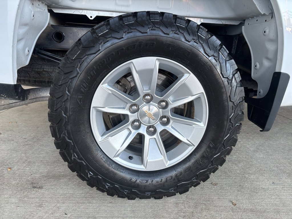 Used 2023 Chevrolet Silverado 1500 W/T w/ WT Value Package image 34