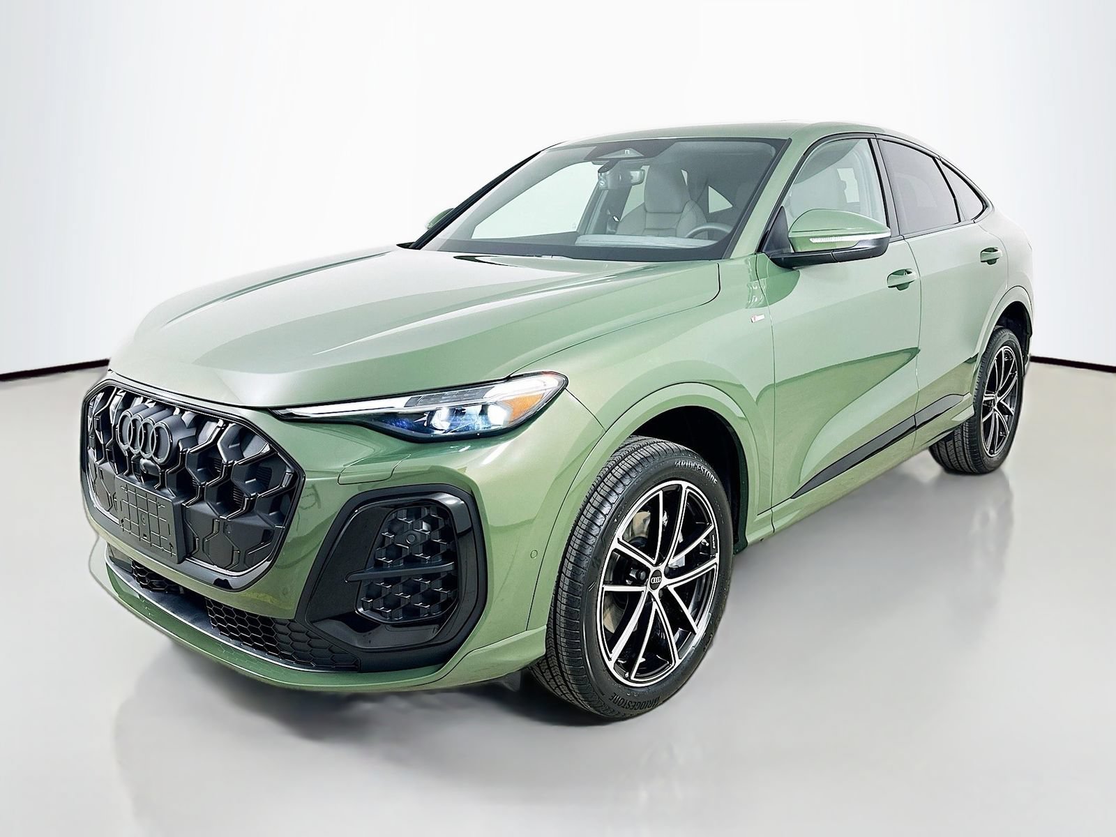 New 2026 Audi Q5 Premium Plus