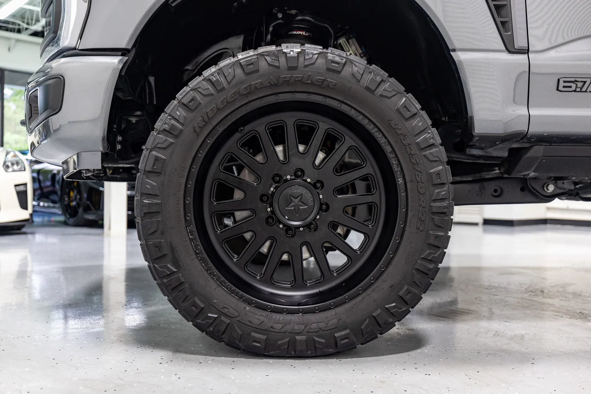 Used 2024 Ford F250 Platinum AWD/4WD image 8