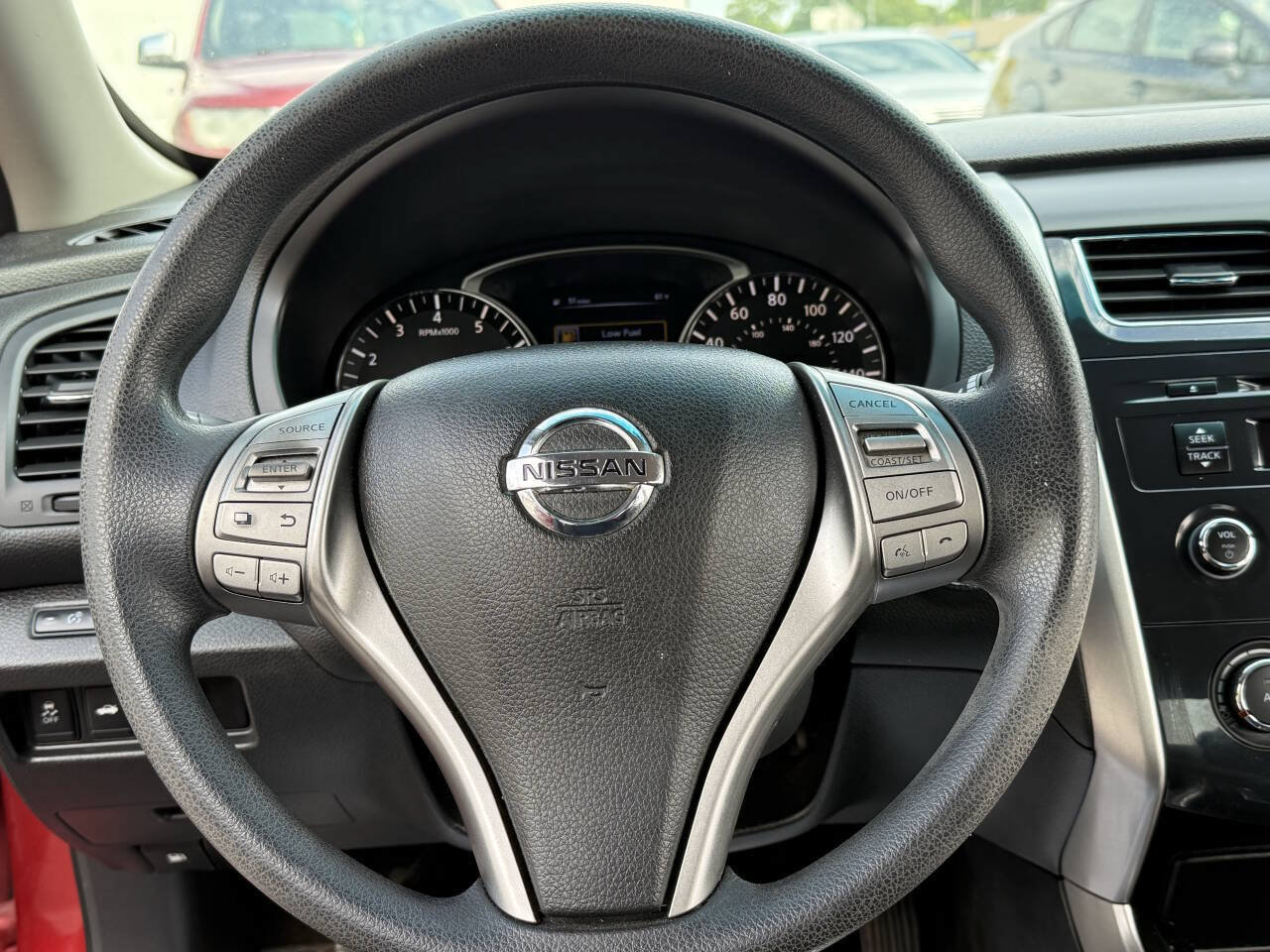 Used 2014 Nissan Altima 2.5 S FWD image 10
