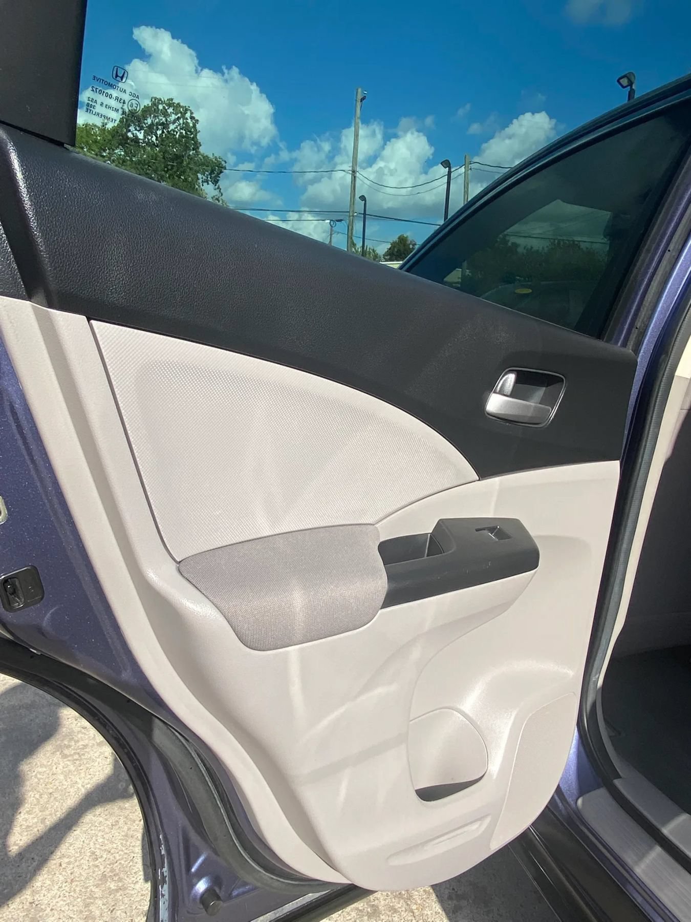 Used 2013 Honda CR-V LX image 18