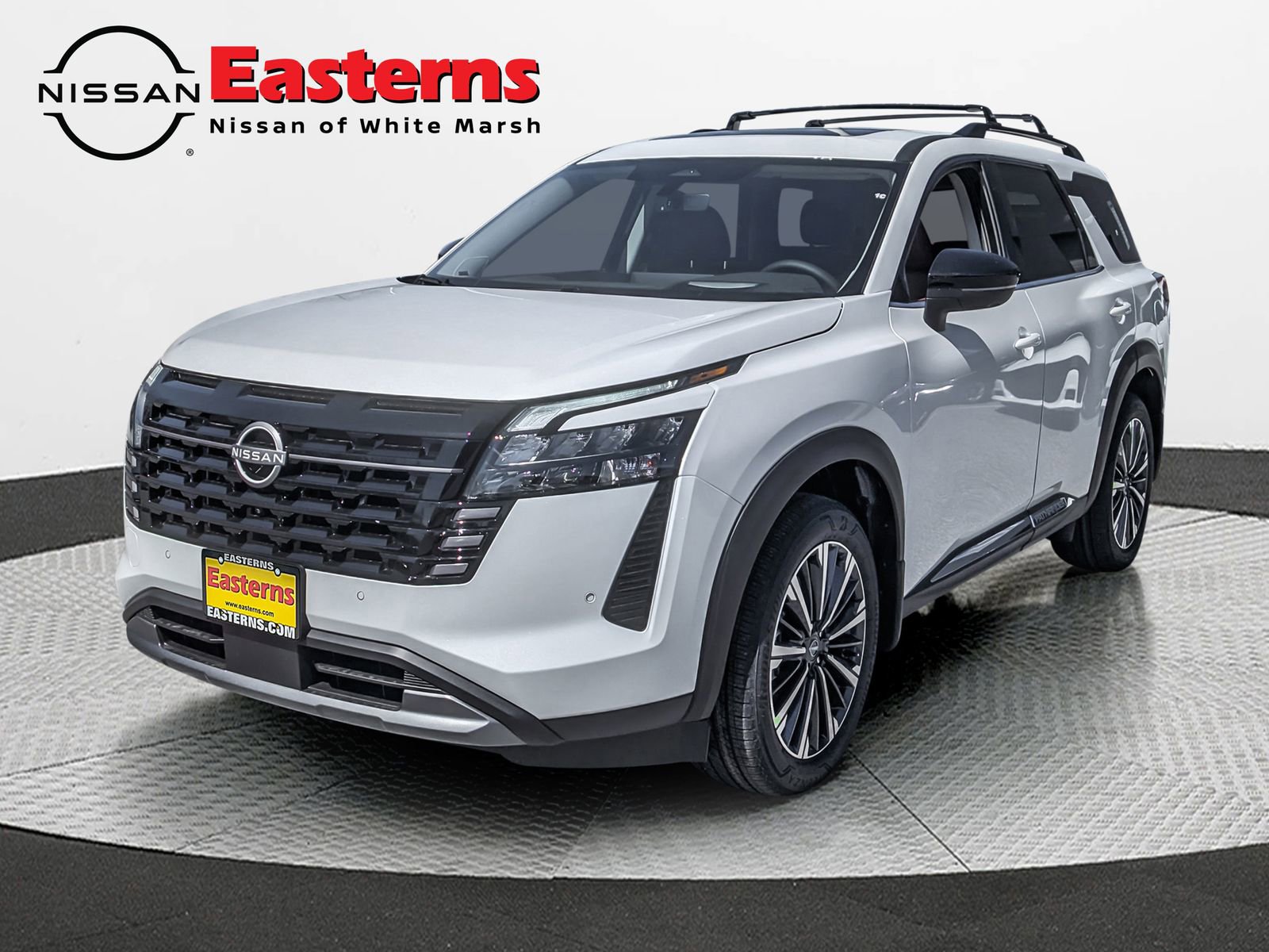New 2026 Nissan Pathfinder Platinum w/ Accent Package