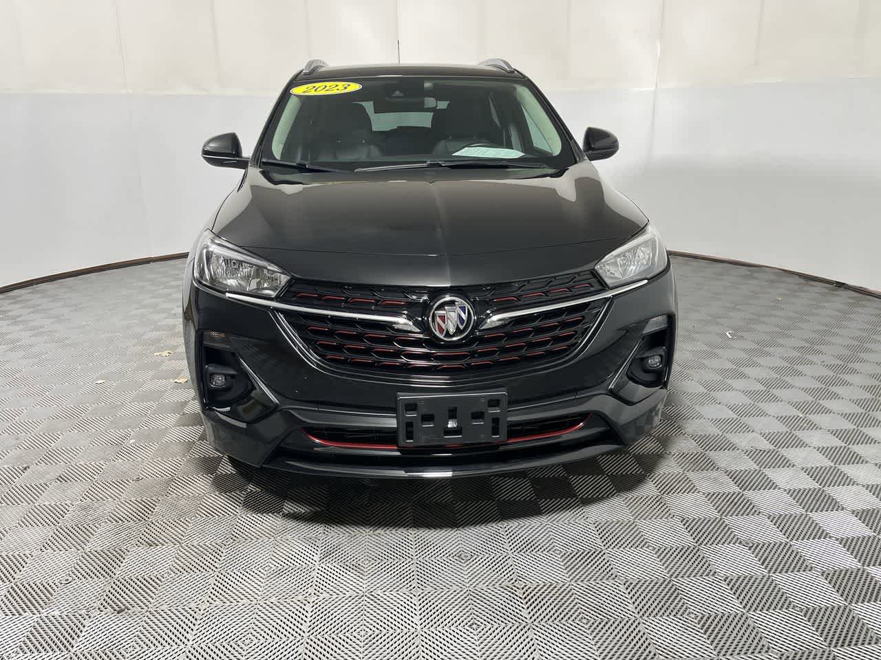 Used 2023 Buick Encore GX Select w/ Sport Touring Package AWD/4WD image 3