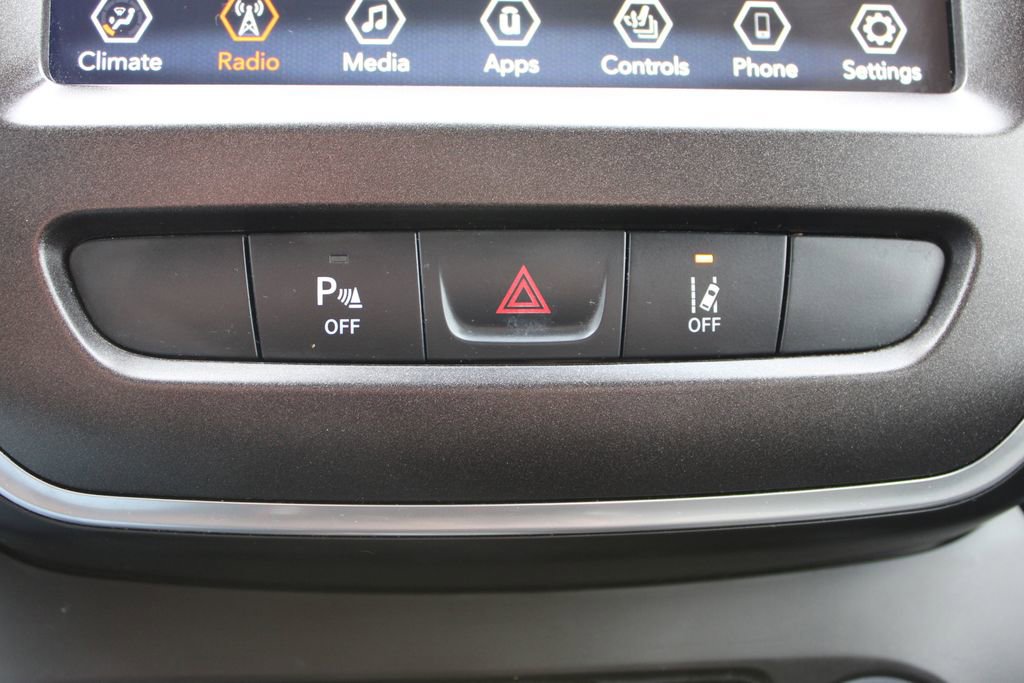 Certified 2021 Jeep Cherokee Trailhawk w/ Comfort/Convenience Group image 49