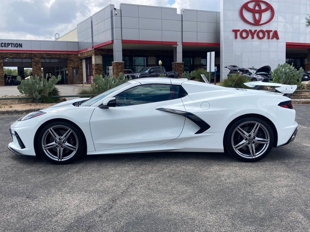 Used 2023 Chevrolet Corvette Stingray Preferred Conv w/ Z51 Performance Package RWD image 8
