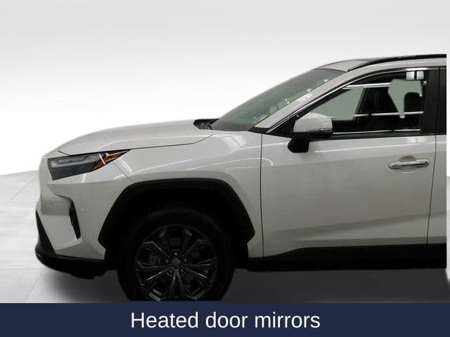 Used 2022 Toyota RAV4 Limited image 22