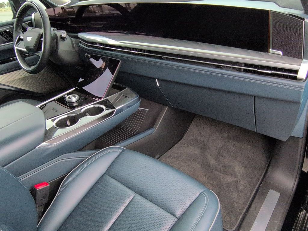 Certified 2025 Cadillac Escalade IQ Sport 2 image 38