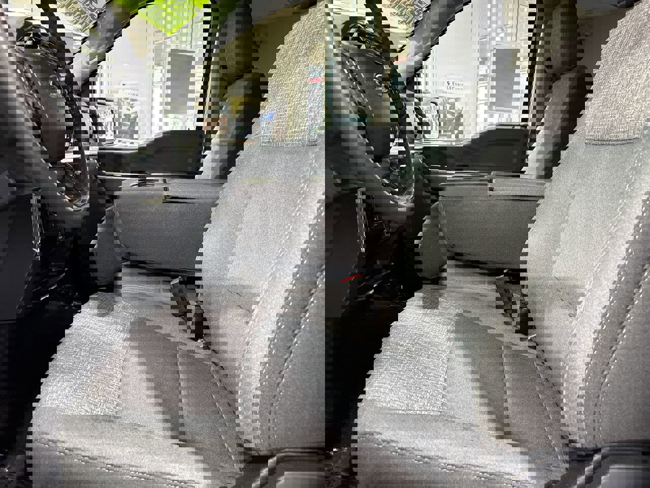 Used 2022 Ford F150 XLT w/ Trailer Tow Package image 11