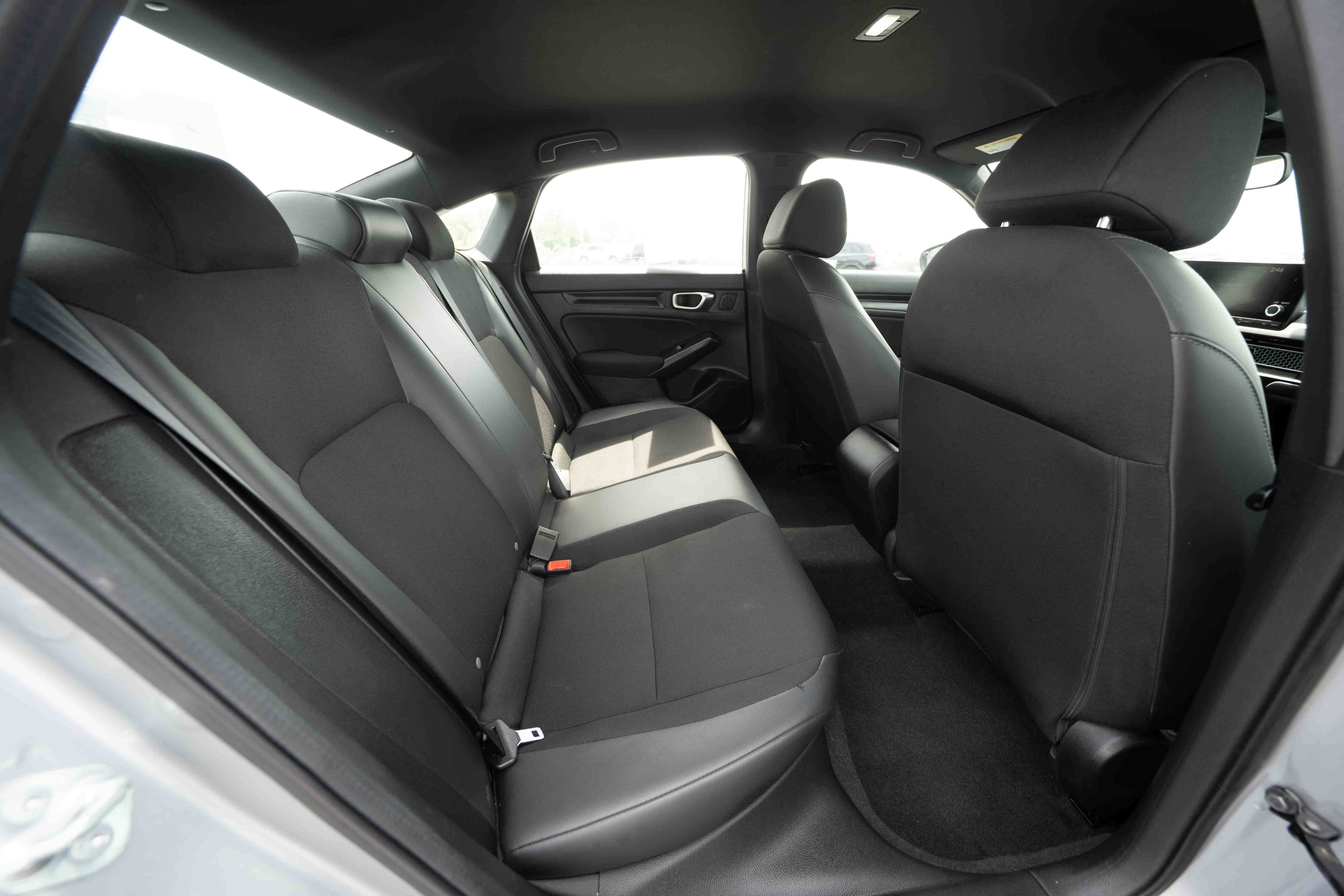 Used 2024 Honda Civic Sport image 24