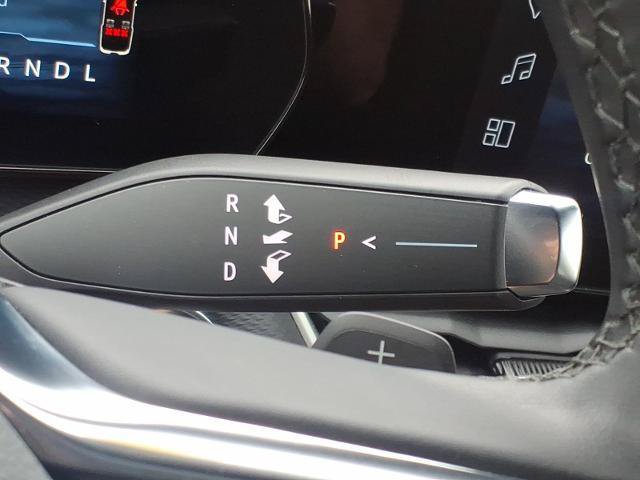 Used 2026 Chevrolet Equinox LT AWD/4WD image 17