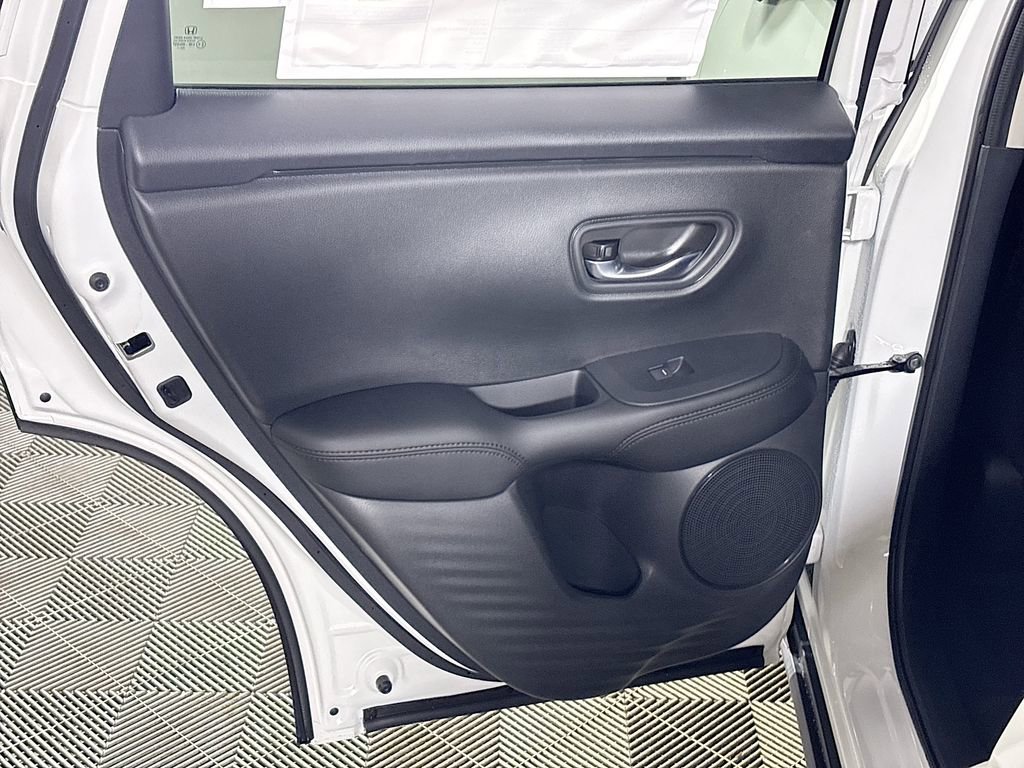 New 2026 Honda HR-V LX image 18