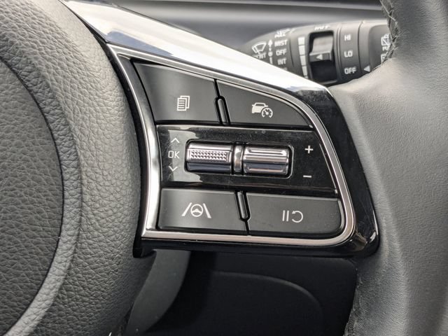 Certified 2025 Kia Seltos EX AWD/4WD image 28