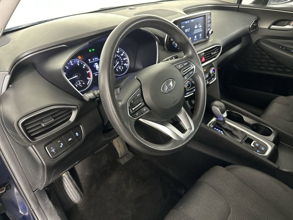 Used 2019 Hyundai Santa Fe SE image 12