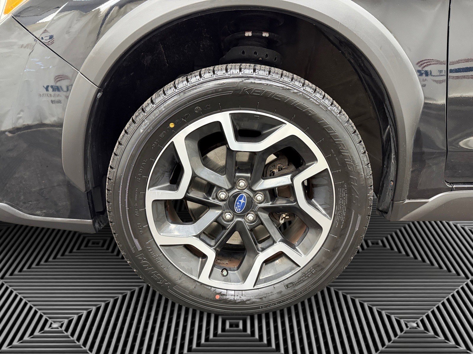 Used 2017 Subaru Crosstrek 2.0i Limited image 14