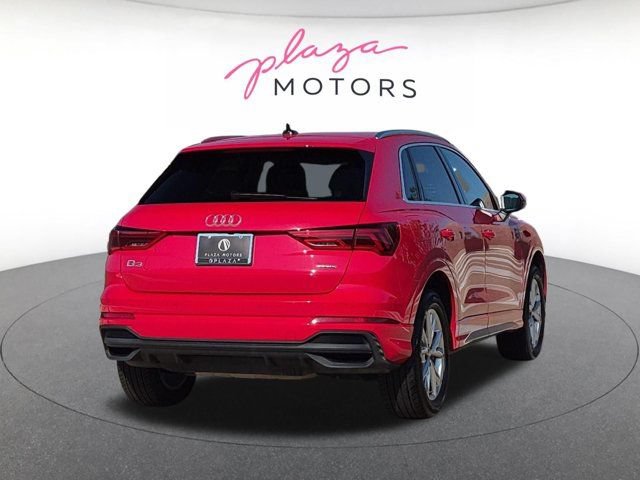 Certified 2024 Audi Q3 2.0T Premium AWD/4WD image 5