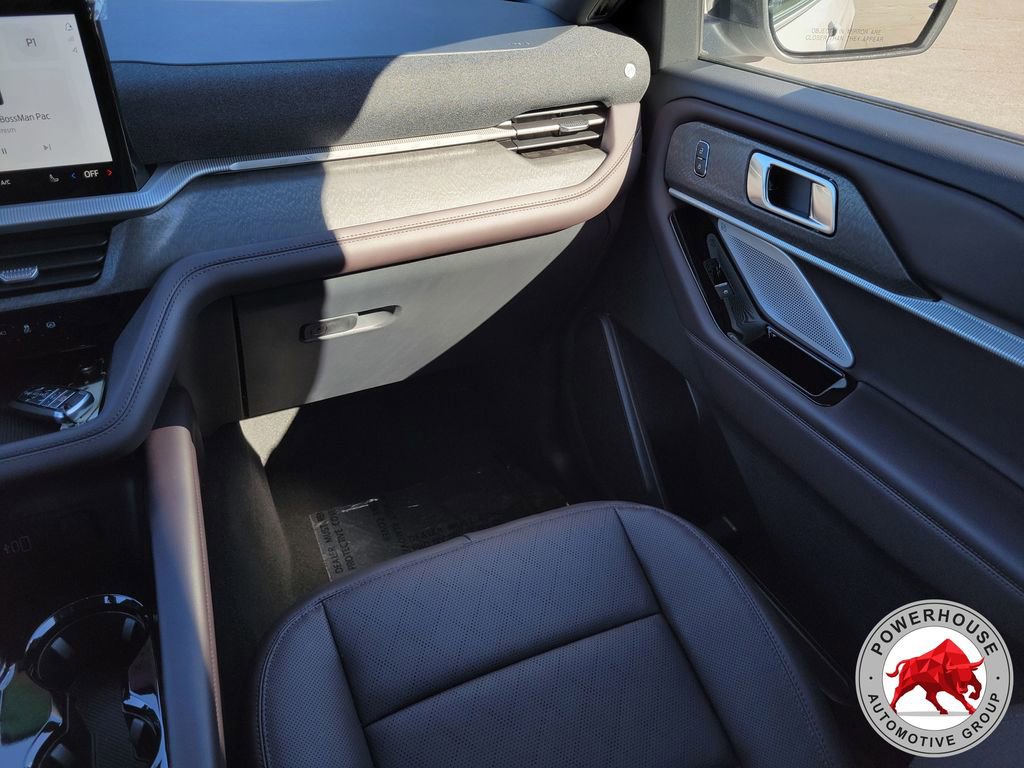 New 2026 Ford Explorer Platinum RWD image 23