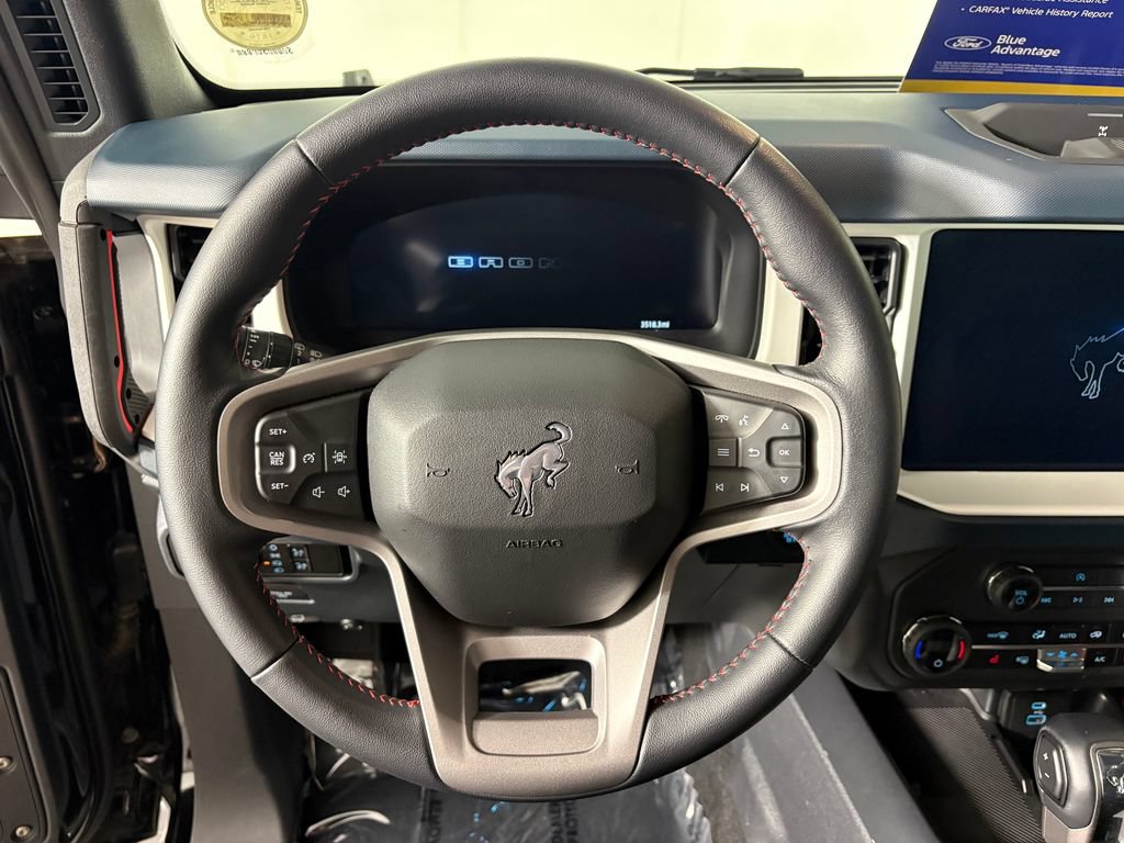 Certified 2025 Ford Bronco Heritage Edition AWD/4WD image 13
