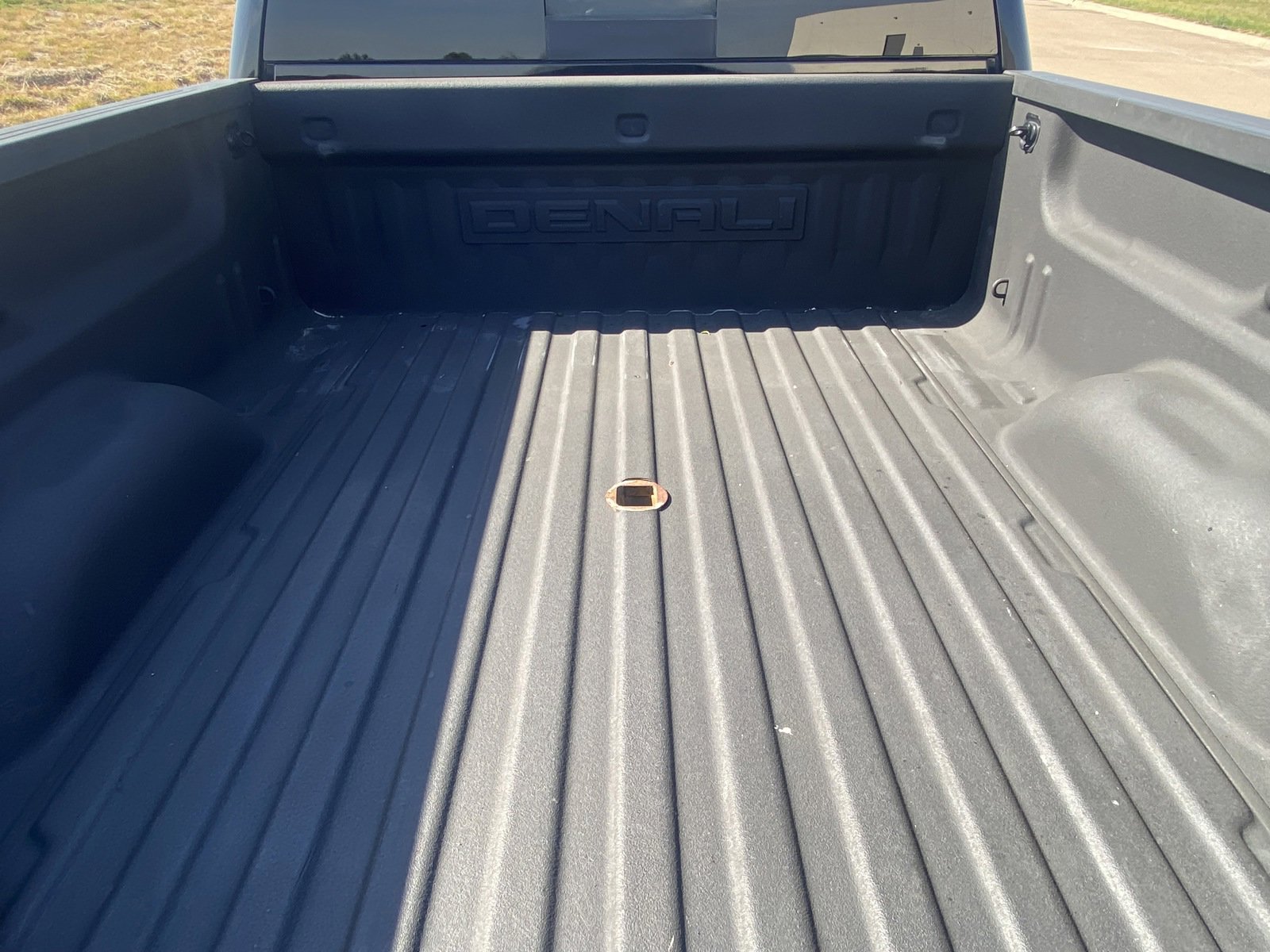 Used 2016 GMC Sierra 2500 Denali w/ Duramax Plus Package image 9