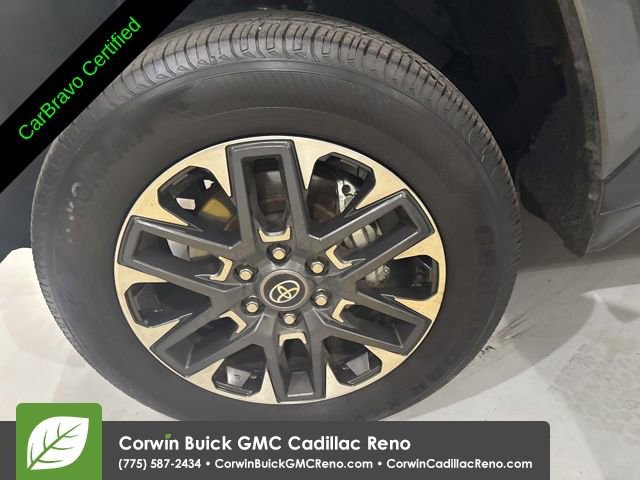 Used 2025 Toyota Tundra Limited image 32