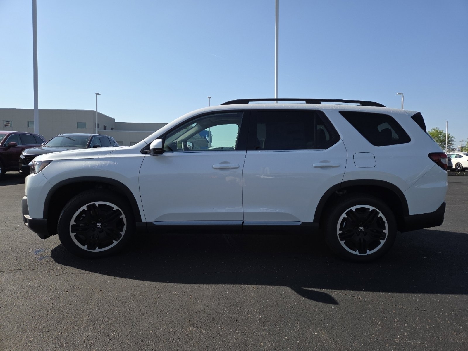 New 2026 Honda Pilot Touring image 13