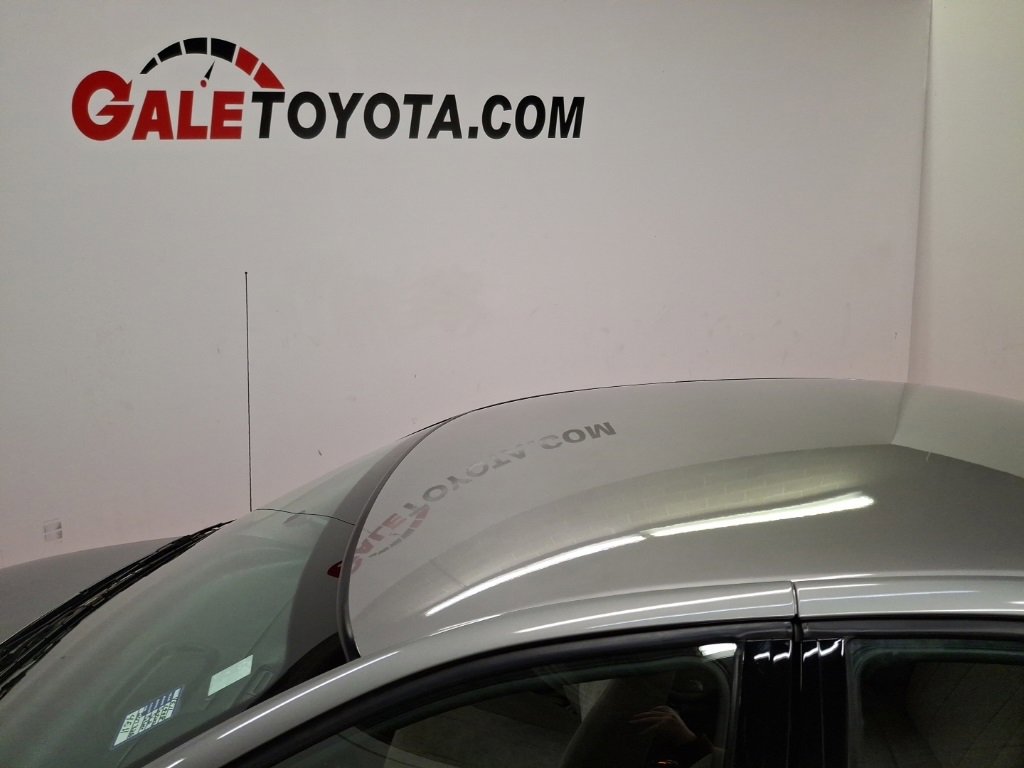 Used 1998 Saturn S-Series SL2 w/ SL2 Option Pkg 2 image 6