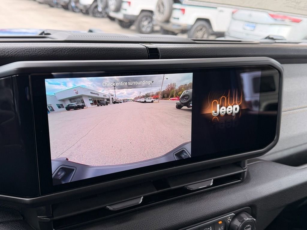 New 2026 Jeep Gladiator Sport image 31