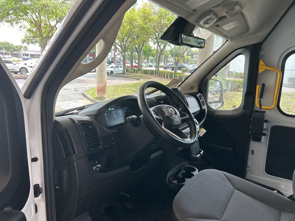 Used 2024 RAM ProMaster 3500 w/ Delivery Van Package FWD image 7